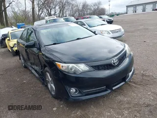2012 Toyota Camry L with VIN 4T1BF1FK4CU094074, listed as a IAAI auction lot 41923263 with 105,780 mi miles. Bid and sale history available at carsss.com. Image 1.