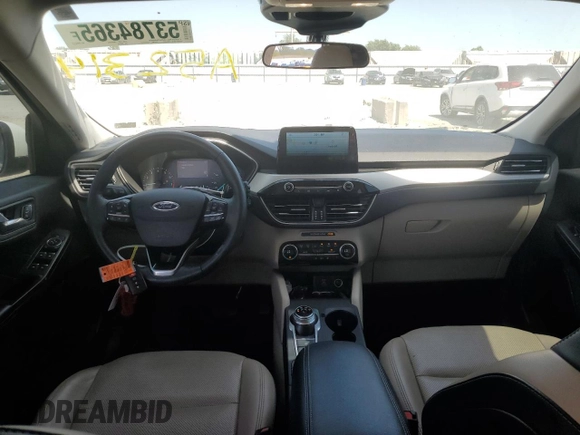 2021 Ford Escape SEL with VIN 1FMCU9H65MUA52314, listed as a Copart auction lot 56951735 with 71,918 mi miles and Salvage title. Bid and sale history available at DreamBid. Image 8.