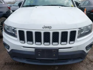 2016 Jeep Compass Sport z VIN 1C4NJCBA6GD775075, wystawiony jako IAAI lot #41995338 z przebiegiem 105 000 mil mil oraz . Historia ofert i sprzedaży dostępna na DreamBid. Obrazek 6.