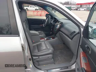 2005 Acura MDX with VIN 2HNYD18225H535783, listed as a IAAI auction lot 41538976 with 192,695 mi miles. Bid and sale history available at carsss.com. Image 5.