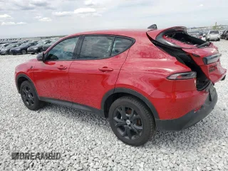 2024 Dodge Hornet GT z VIN ZACNDFAN6R3A40704, wystawiony jako Copart lot #49815265 z przebiegiem 87 mil mil oraz Szkoda całkowita • Salvage title. Historia ofert i sprzedaży dostępna na DreamBid. Obrazek 2.