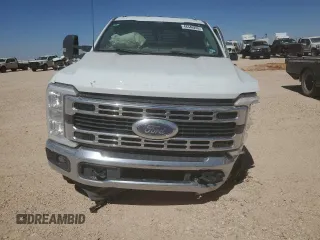 2024 Ford F-350 XL with VIN 1FT8W3DT3RED56465, listed as a Copart auction lot 48346205 with Not Provided miles and Salvage Title. Bid and sale history available at DreamBid. Image 5.