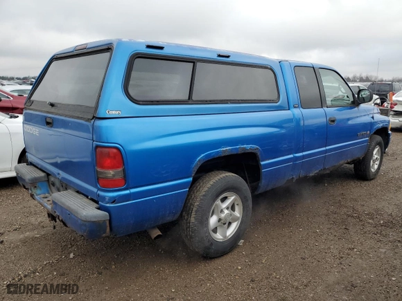 2001 Dodge Ram 1500 with VIN 3B7HC13Y91G771006, listed as a Copart auction lot 84562774 with 215,966 mi miles and Clean Title. Bid and sale history available at carsss.com. Image 3.