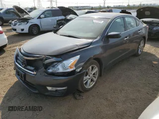 2015 Nissan Altima SV z VIN 1N4AL3AP7FC193740, wystawiony jako Copart lot #71222694 z przebiegiem 91 375 mil mil oraz Szkoda całkowita • Salvage title. Historia ofert i sprzedaży dostępna na DreamBid. Obrazek 1.
