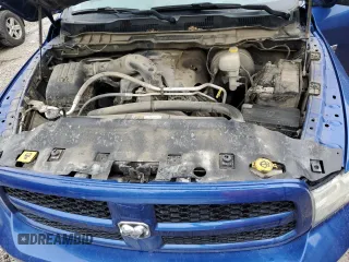 2015 Ram 1500 Tradesman z VIN 3C6RR7KT7FG700218, wystawiony jako Copart lot #58926235 z przebiegiem 131 668 mil mil oraz Szkoda całkowita • Salvage title. Historia ofert i sprzedaży dostępna na DreamBid. Obrazek 11.