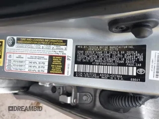 2015 Toyota Camry XLE with VIN 4T1BF1FK5FU925523, listed as a IAAI auction lot 41567775 with 159,086 mi miles. Bid and sale history available at carsss.com. Image 9.