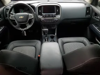2019 Chevrolet Colorado 2WD Z71 with VIN 1GCGSDEN7K1290576, listed as a Copart auction lot 83950444 with 68,045 mi miles and Salvage Title. Bid and sale history available at carsss.com. Image 8.
