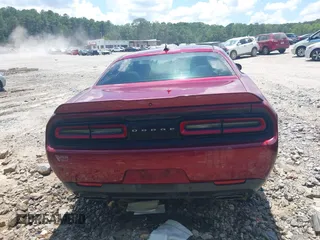 2018 Dodge Challenger R/T with VIN 2C3CDZBT4JH183613, listed as a IAAI auction lot 42736300 with 176,851 mi miles and . Bid and sale history available at DreamBid. Image 16.