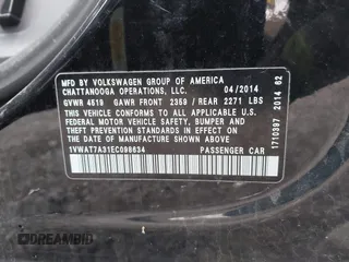 2014 Volkswagen Passat Wolfsburg Edition z VIN 1VWAT7A31EC098634, wystawiony jako IAAI lot #41924146 z przebiegiem 80 872 mil mil oraz . Historia ofert i sprzedaży dostępna na DreamBid. Obrazek 9.