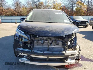 2024 Toyota Sienna LE with VIN 5TDKRKEC3RS210941, listed as a Copart auction lot 77763414 with 9,863 mi miles and Salvage Title. Bid and sale history available at carsss.com. Image 5.