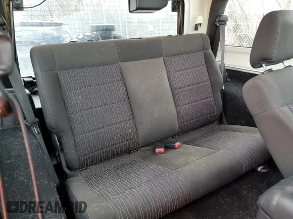 2012 Jeep Wrangler Arctic with VIN 1C4AJWBG1CL154184, listed as a Copart auction lot 50865135 with 152,767 mi miles and Clean title. Bid and sale history available at DreamBid. Image 10.