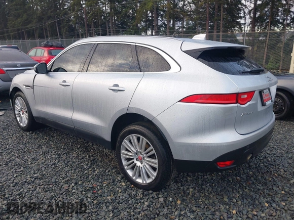 2019 Jaguar F-Pace 30t Portfolio z VIN SADCN2GX3KA353203, wystawiony jako IAAI lot #40967088 z przebiegiem 51 620 mil mil oraz . Historia ofert i sprzedaży dostępna na DreamBid. Obrazek 3.
