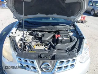 2011 Nissan Rogue SV z VIN JN8AS5MV1BW682862, wystawiony jako IAAI lot #41932618 z przebiegiem 106 558 mil mil oraz . Historia ofert i sprzedaży dostępna na DreamBid. Obrazek 10.