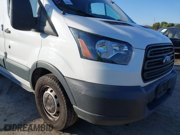 2018 Ford Transit с VIN 1FTYE1ZMXJKB03464, выставлен на аукционе IAAI как лот 41154785 с пробегом 72 451 миль миль и . История ставок и продаж доступна на DreamBid. Изображение 6.