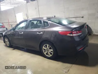 2018 Kia Optima LX with VIN KNAGT4L30J5239634, listed as a Copart auction lot 84121364 with 195,626 mi miles and Clean Title. Bid and sale history available at carsss.com. Image 2.