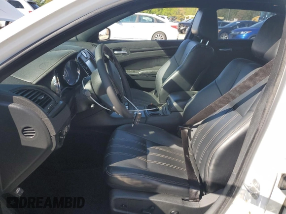 2014 Chrysler 300 S with VIN 2C3CCABG3EH103232, listed as a Copart auction lot 51440235 with 78,093 mi miles and Salvage Title. Bid and sale history available at DreamBid. Image 7.