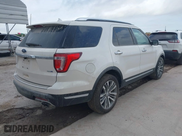 2018 Ford Explorer Platinum with VIN 1FM5K8HT7JGB88159, listed as a IAAI auction lot 42572735 with 133,718 mi miles and . Bid and sale history available at DreamBid. Image 4.