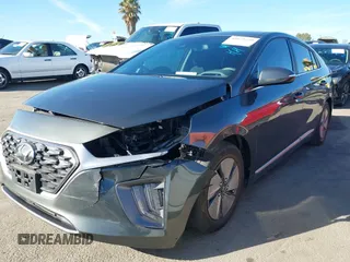 2022 Hyundai Ioniq SE z VIN KMHC75LCXNU271168, wystawiony jako IAAI lot #41073220 z przebiegiem 31 890 mil mil oraz . Historia ofert i sprzedaży dostępna na DreamBid. Obrazek 18.