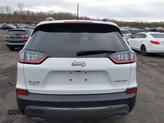 2022 Jeep Cherokee Limited with VIN 1C4PJMDX6ND550698, listed as a IAAI auction lot 41238598 with 18,006 mi miles and . Bid and sale history available at DreamBid. Image 16.
