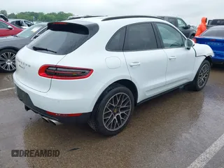 2017 Porsche Macan S z VIN WP1AB2A50HLB19003, wystawiony jako IAAI lot #42212299 z przebiegiem 110 723 mil mil oraz . Historia ofert i sprzedaży dostępna na DreamBid. Obrazek 4.