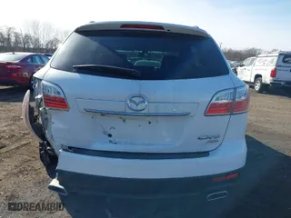 2011 Mazda CX-9 Grand Touring with VIN JM3TB3DV9B0305957, listed as a IAAI auction lot 41506536 with 259,001 mi miles. Bid and sale history available at carsss.com. Image 16.