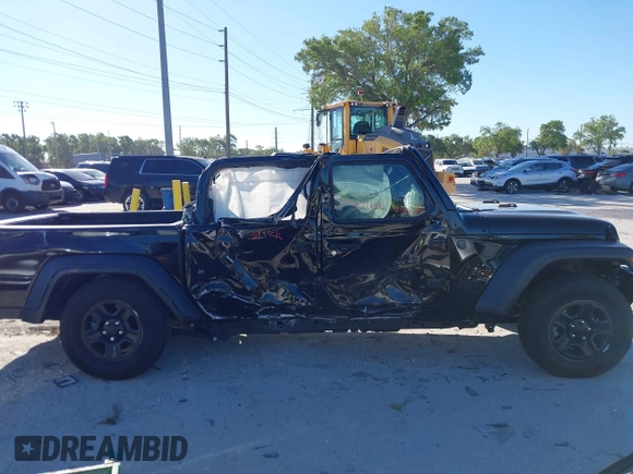 2024 Jeep Gladiator Sport S с VIN 1C6HJTAG6RL111586, выставлен на аукционе IAAI как лот 41833397 с пробегом 2 452 миль миль и . История ставок и продаж доступна на DreamBid. Изображение 14.