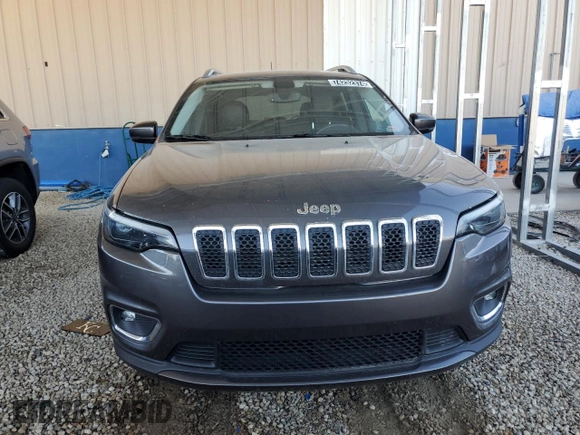 2019 Jeep Cherokee Limited with VIN 1C4PJLDN8KD119459, listed as a Copart auction lot 74232374 with 229,067 mi miles and Clean Title. Bid and sale history available at DreamBid. Image 5.