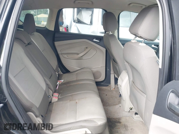 2013 Ford Escape SE с VIN 1FMCU0GX2DUB36015, выставлен на аукционе IAAI как лот 42642271 с пробегом 220 629 миль миль и . История ставок и продаж доступна на DreamBid. Изображение 8.
