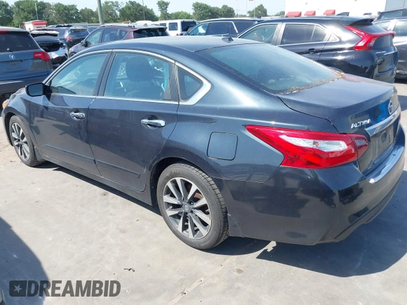 2016 Nissan Altima SR with VIN 1N4AL3APXGC287063, listed as a IAAI auction lot 42262201 with 116,233 mi miles and . Bid and sale history available at DreamBid. Image 3.