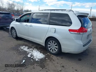 2011 Toyota Sienna XLE AAS with VIN 5TDYK3DC8BS045352, listed as a IAAI auction lot 41401955 with 142,492 mi miles and . Bid and sale history available at DreamBid. Image 3.