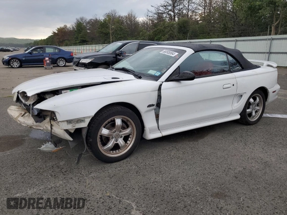 1996 Ford Mustang GT with VIN 1FALP45X9TF225224, listed as a Copart auction lot 66895564 with 113,282 mi miles and Salvage Title. Bid and sale history available at carsss.com. Image 1.