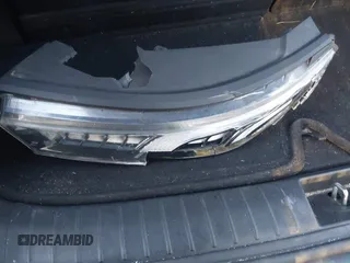 2020 Hyundai Palisade SEL z VIN KM8R4DHEXLU078992, wystawiony jako IAAI lot #41773009 z przebiegiem 69 319 mil mil oraz . Historia ofert i sprzedaży dostępna na DreamBid. Obrazek 12.