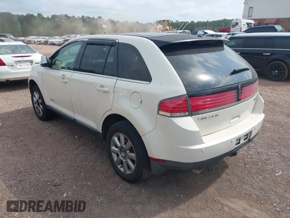 2007 Lincoln MKX with VIN 2LMDU68C87BJ31385, listed as a IAAI auction lot 42051347 with 279,933 mi miles and . Bid and sale history available at DreamBid. Image 3.