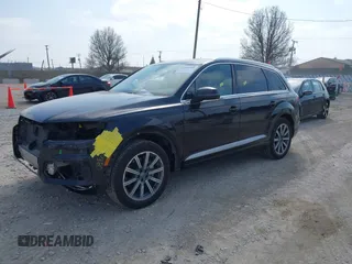 2019 Audi Q7 Premium Plus z VIN WA1LAAF71KD000972, wystawiony jako IAAI lot #42009446 z przebiegiem 37 237 mil mil oraz . Historia ofert i sprzedaży dostępna na DreamBid. Obrazek 18.