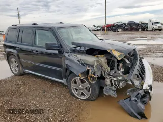 2007 Jeep Patriot Limited with VIN 1J8FT48W97D347601, listed as a Copart auction lot 58531825 with 141,053 mi miles and Salvage title. Bid and sale history available at DreamBid. Image 4.