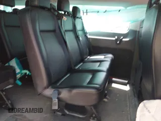 2023 Ford Transit Passenger XL с VIN 1FBAX2Y82PKA55722, выставлен на аукционе IAAI как лот 42240587 с пробегом 42 172 миль миль и . История ставок и продаж доступна на DreamBid. Изображение 8.