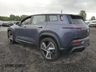 2023 Fisker Ocean One z VIN VCF1ZBU23PG005129, wystawiony jako Copart lot #56694065 z przebiegiem 169 mil mil oraz Tytuł czysty. Historia ofert i sprzedaży dostępna na DreamBid. Obrazek 2.