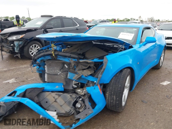 2023 Chevrolet Camaro 1LT z VIN 1G1FB1RS1P0140463, wystawiony jako IAAI lot #41952133 z przebiegiem 42 043 mil mil oraz . Historia ofert i sprzedaży dostępna na DreamBid. Obrazek 17.