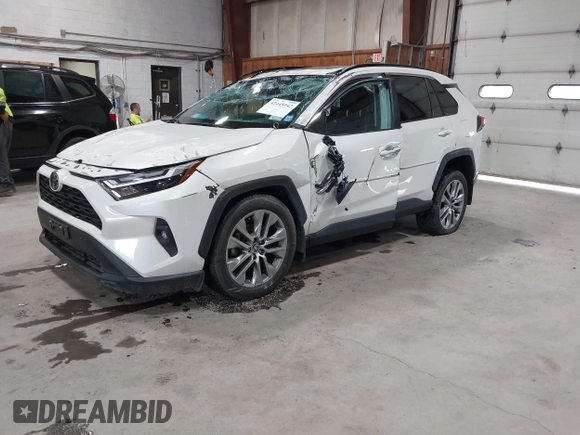 2022 Toyota RAV4 XLE Premium с VIN 2T3A1RFVXNW316906, выставлен на аукционе IAAI как лот 42445942 с пробегом 16 621 миль миль и . История ставок и продаж доступна на DreamBid. Изображение 2.