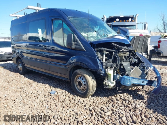 2020 Ford Transit with VIN 1FTBW9CG5LKB38291, listed as a IAAI auction lot 41660584 with 32,579 mi miles. Bid and sale history available at carsss.com. Image 1.