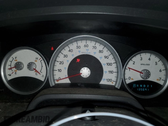 2007 Dodge Dakota SLT with VIN 1D7HE48KX7S212491, listed as a Copart auction lot 47385865 with 135,691 mi miles and Salvage Title. Bid and sale history available at DreamBid. Image 9.