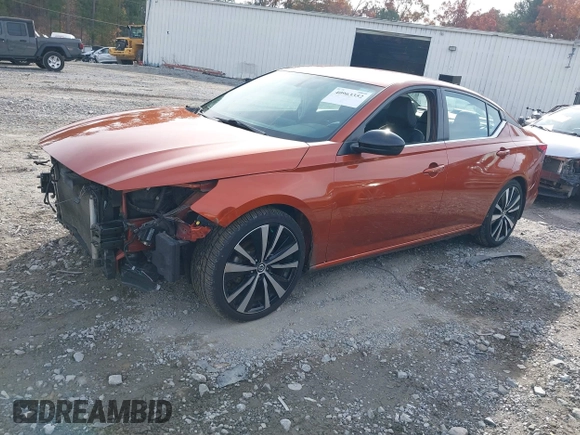 2019 Nissan Altima 2.5 SR with VIN 1N4BL4CV6KC102571, listed as a IAAI auction lot 40963352 with 203,747 mi miles. Bid and sale history available at carsss.com. Image 14.