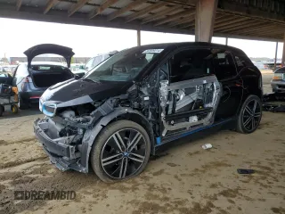 2017 BMW i3 with VIN WBY1Z6C39HV949837, listed as a Copart auction lot 84689014 with 63,946 mi miles and Salvage Title. Bid and sale history available at carsss.com. Image 1.