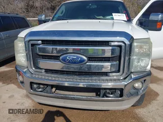 2012 Ford F-250 XL z VIN 1FT7X2B65CEA15950, wystawiony jako IAAI lot #41786771 z przebiegiem 306 477 mil mil oraz . Historia ofert i sprzedaży dostępna na DreamBid. Obrazek 6.
