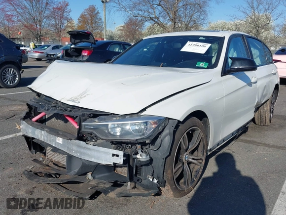 2014 BMW 3 Series 328i xDrive with VIN WBA3B3G51ENR81909, listed as a IAAI auction lot 41990108 with 83,051 mi miles. Bid and sale history available at carsss.com. Image 17.