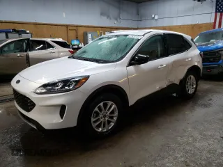 2022 Ford Escape SE Hybrid with VIN 1FMCU9BZ7NUA61357, listed as a Copart auction lot 44249845 with 29,370 mi miles and Clean Title. Bid and sale history available at carsss.com. Image 1.
