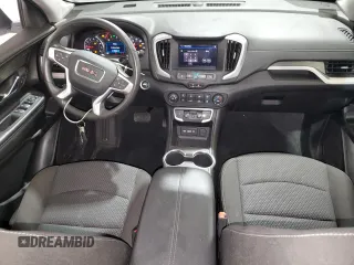 2024 GMC Terrain SLE z VIN 3GKALMEG3RL295589, wystawiony jako Copart lot #56999915 z przebiegiem 34 722 mil mil oraz Czysty tytuł • Clean title. Historia ofert i sprzedaży dostępna na DreamBid. Obrazek 8.