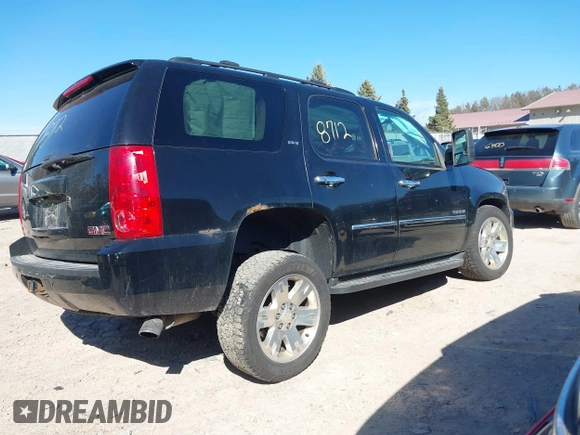 2012 GMC Yukon SLT with VIN 1GKS2CE06CR192736, listed as a IAAI auction lot 41798712 with 1 mi miles. Bid and sale history available at carsss.com. Image 4.