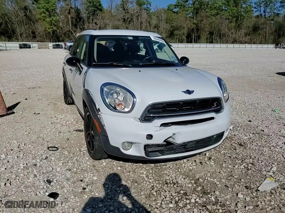 2016 MINI Cooper Countryman S with VIN WMWZC3C59GWT07839, listed as a Copart auction lot 86488994 with 73,714 mi miles and Clean Title. Bid and sale history available at carsss.com. Image 15.
