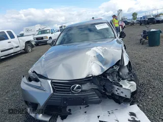 2014 Lexus IS 250 with VIN JTHCF1D27E5004665, listed as a IAAI auction lot 41929412 with 77,402 mi miles and . Bid and sale history available at DreamBid. Image 13.